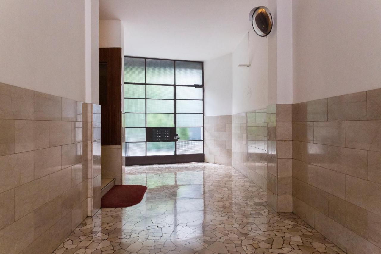 Albero Azzurro Apartment Milan Exterior photo